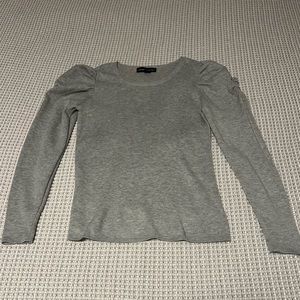 Like new gray puff sleeve light weight sweater size Small